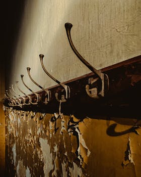 Pokerikäsi: Määritelmä, Arvostus Ja Pelin Strategia