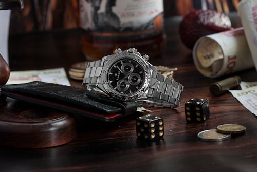 Feel Vegas Itis Pokeri - Neuvoja Ja Vinkkejä Suomen Kasinomaailmasta