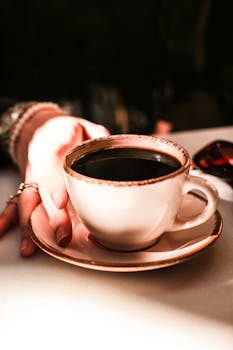 Luottokortti Ja Sen Käyttötavat Rahoituksen Ja Arjen Tarpeisiin